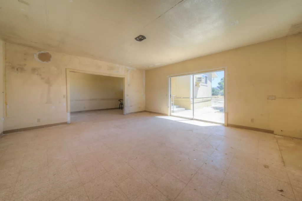 Mitchell 9 - eraexcelproperties.com