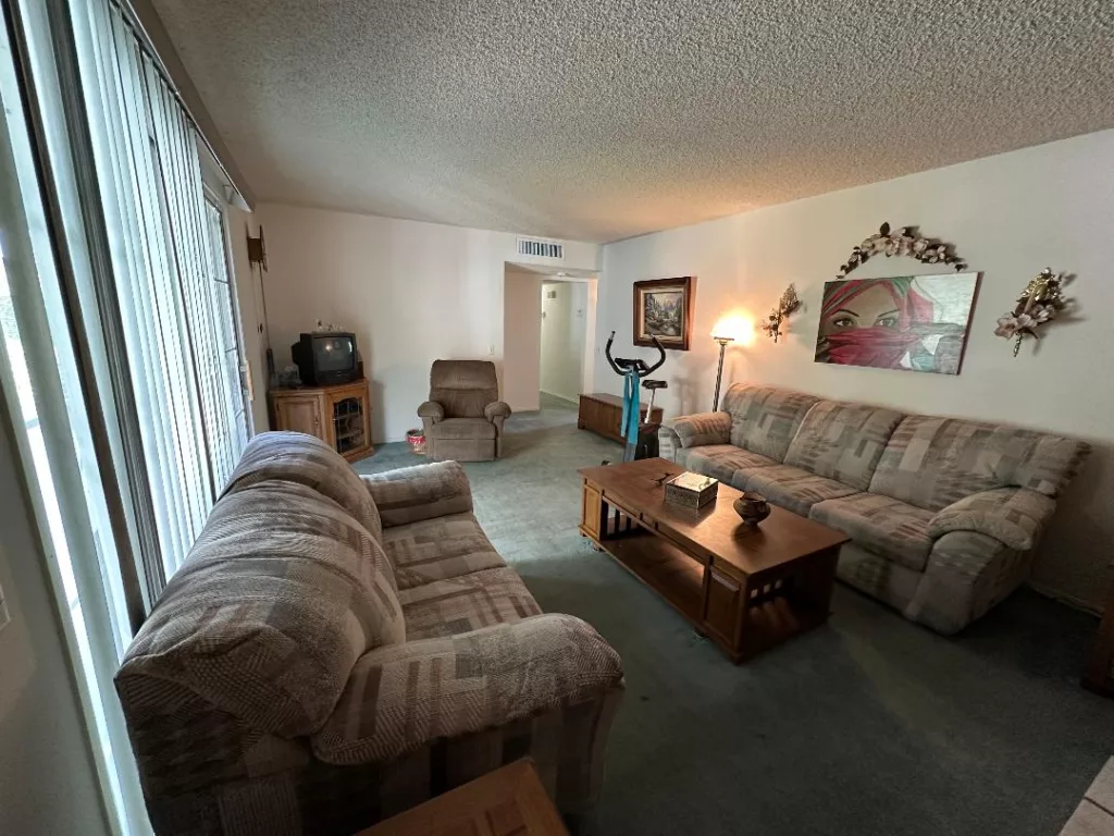 Carolside Family ROom 2